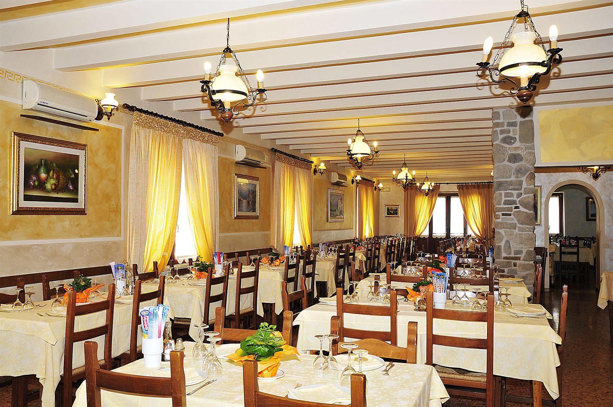Locanda Al Pigno Sona Exterior foto