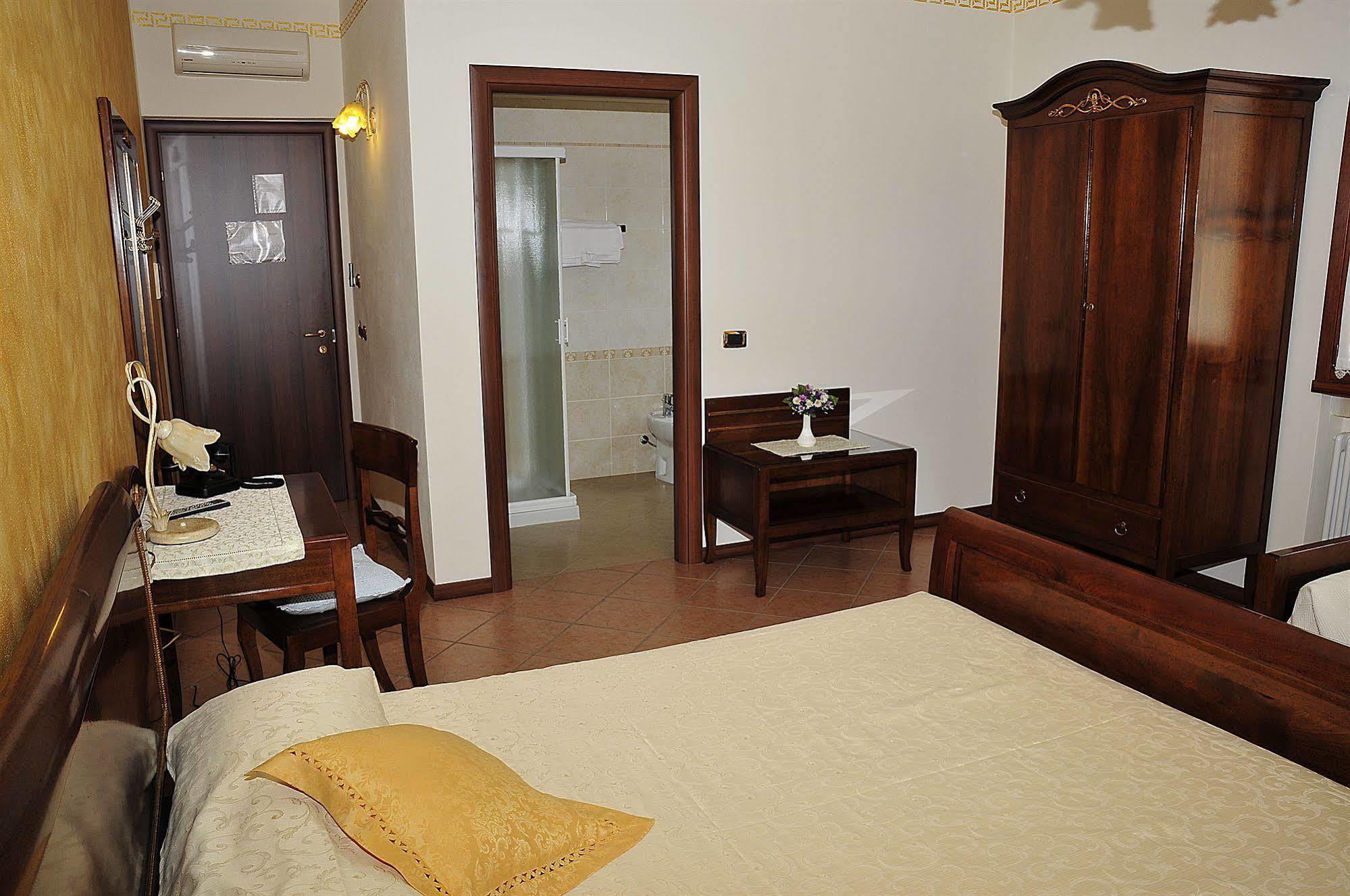 Locanda Al Pigno Sona Exterior foto